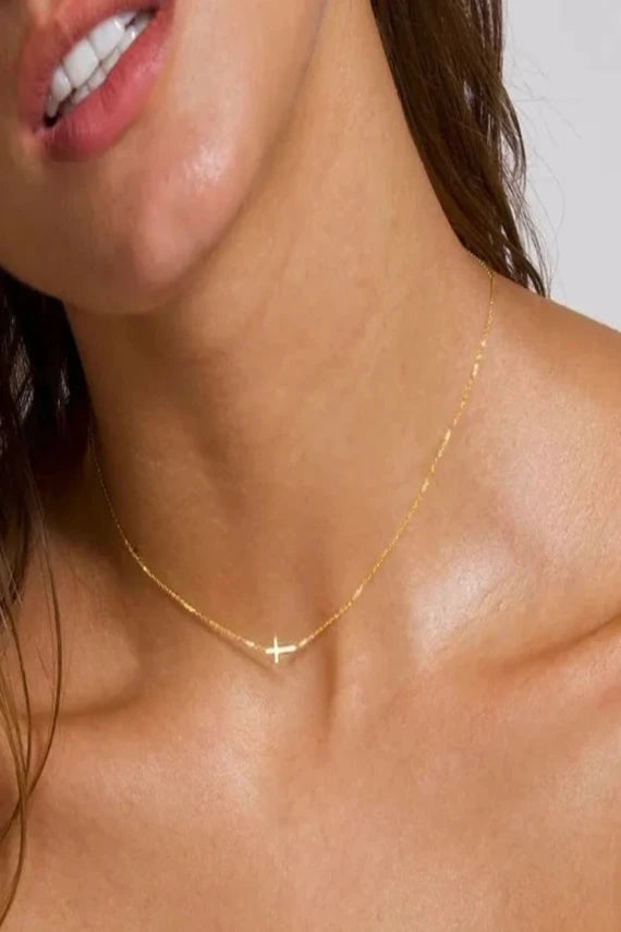 Dainty Cross Necklace-GracieJeanBoutique