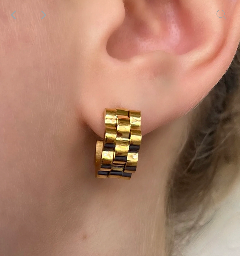 Gold Watchband Huggie