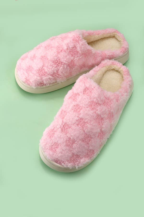PLUSH CHECKER WARM COMFY COZY SLIPPERS | Pink
