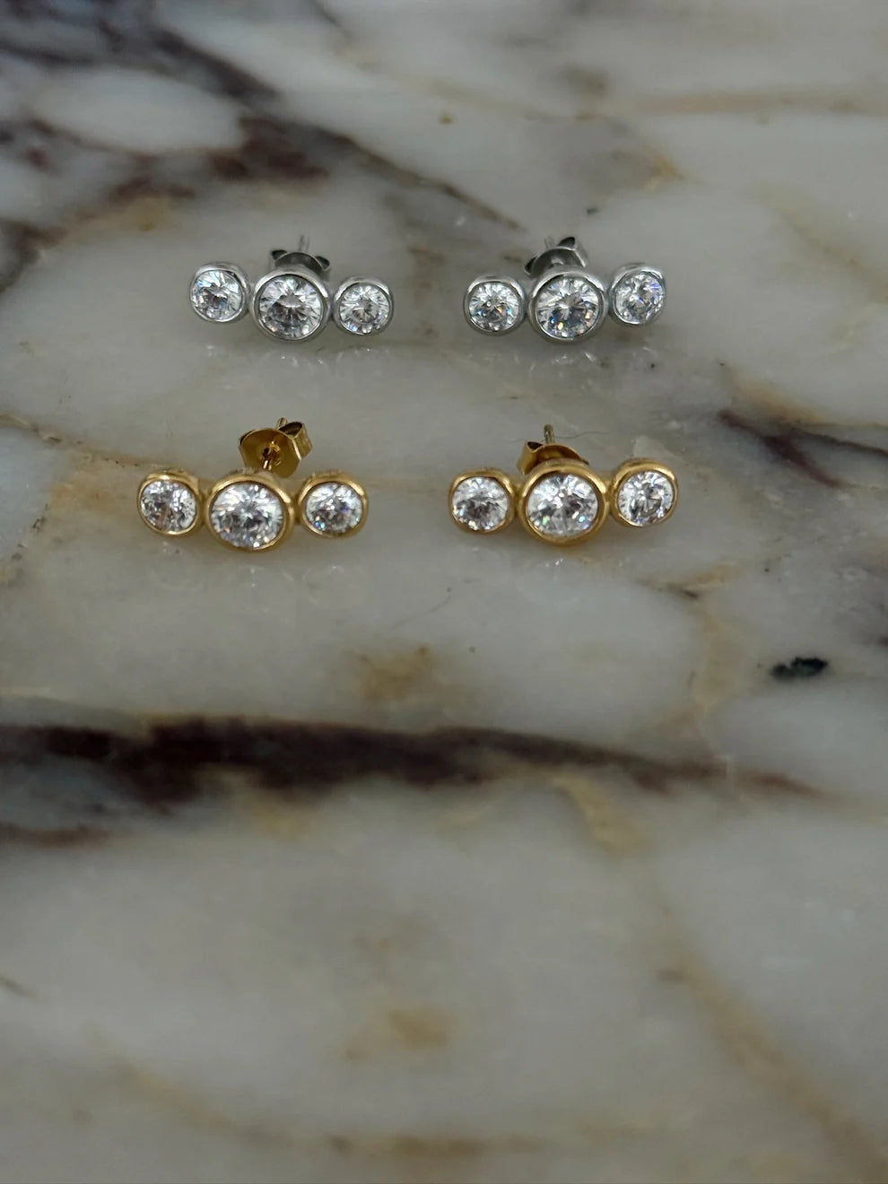Lyric Earrings - Gold