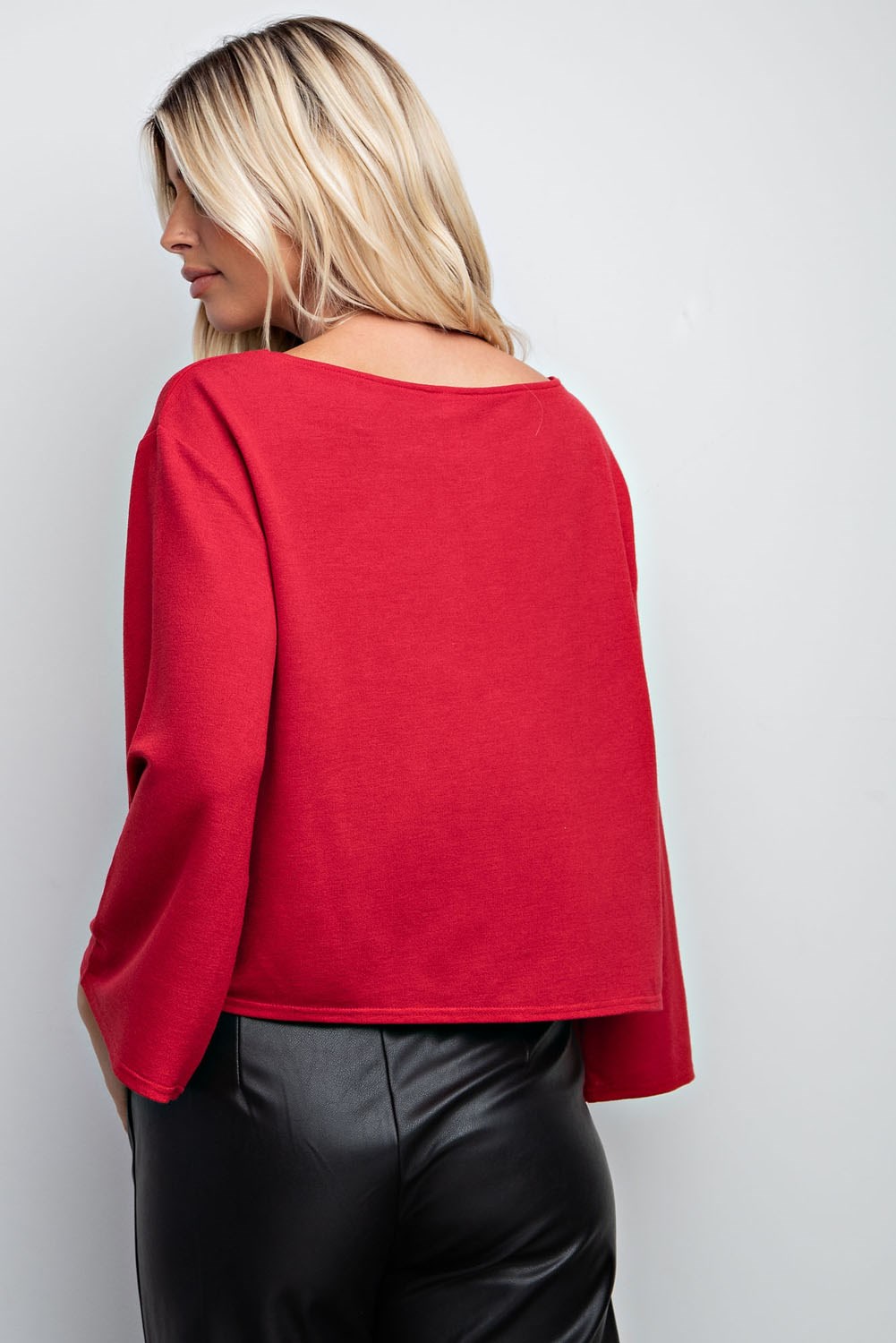 Long Sleeve Round Neck Knit Top