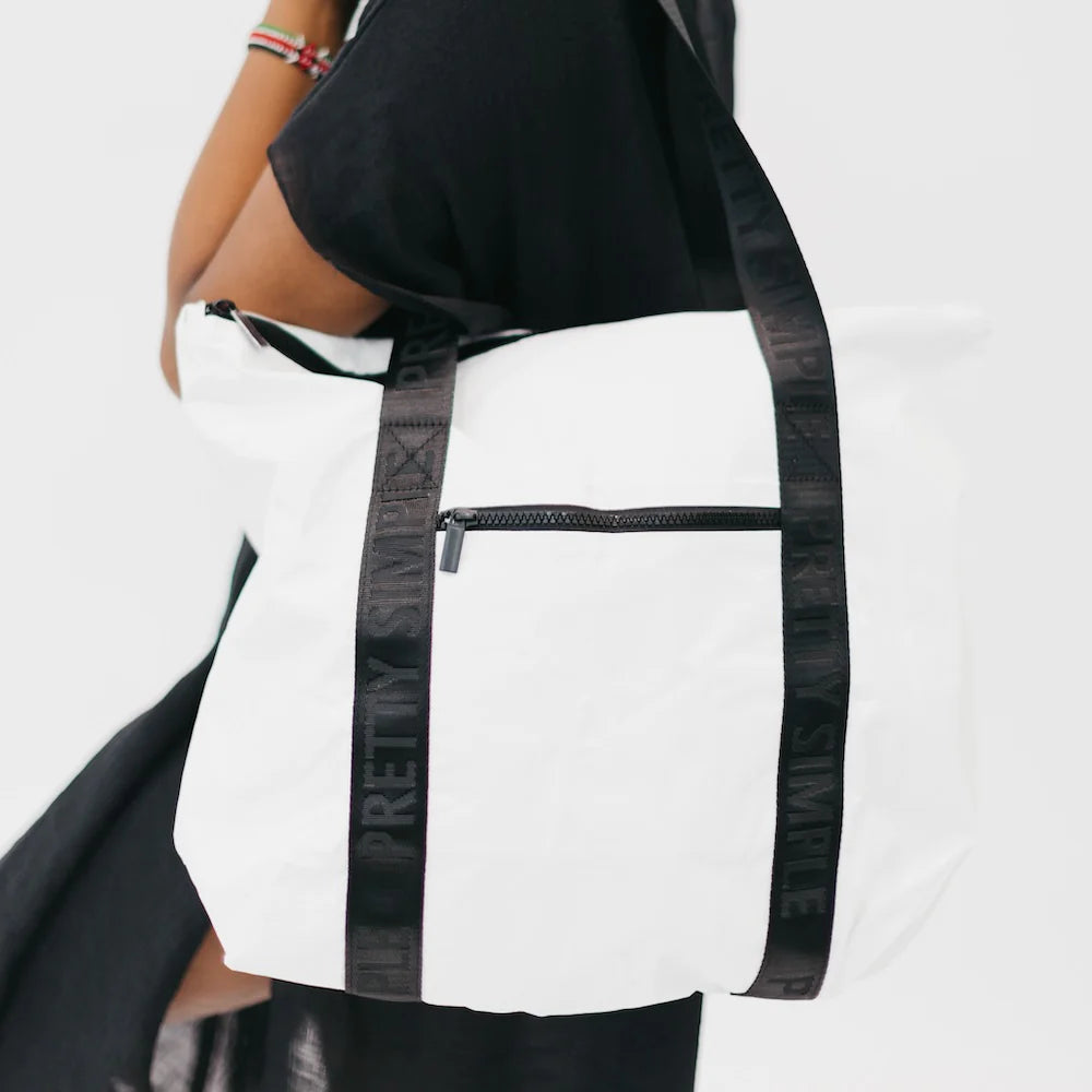 Beach Shoulder Tote - Black & White